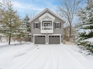 16 Park St, Saugatuck, MI