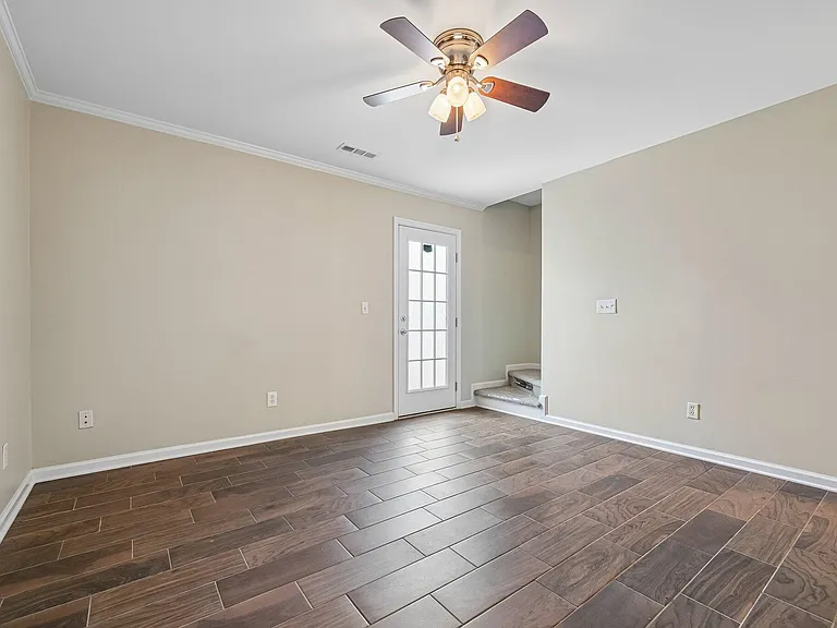 278 S Raleigh St — Photo 14