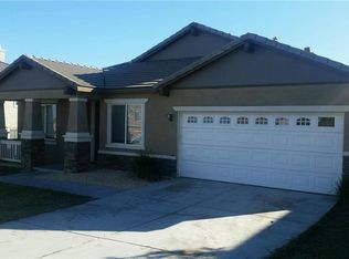 707 Victorian Hill Dr, Perris, CA 92570