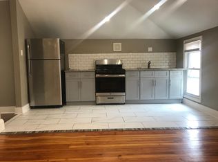 121 Lembeck Ave FLOOR 3, Jersey City, NJ 07305