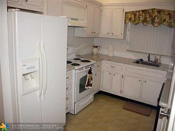 5th image of 401 Briny Ave APT 303