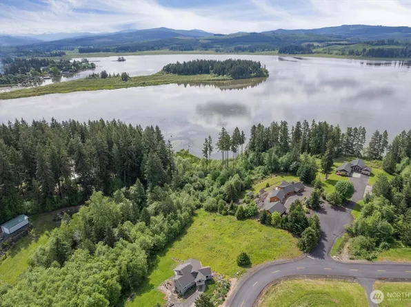 169 Basswood Drive, Silverlake, WA 98645