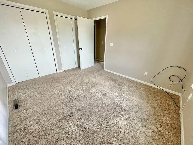 105 Colony Dr — Photo 11