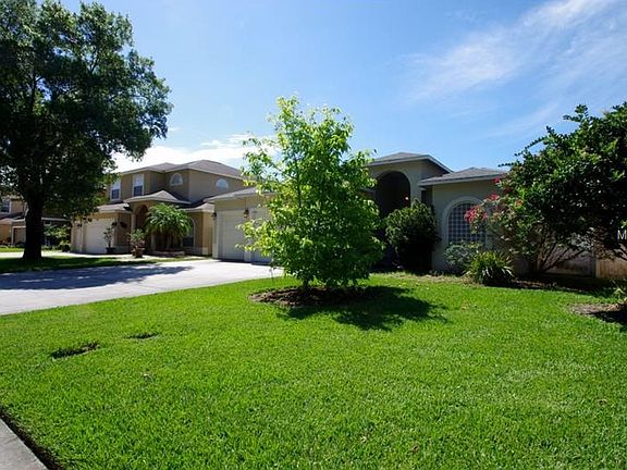 857733908_1