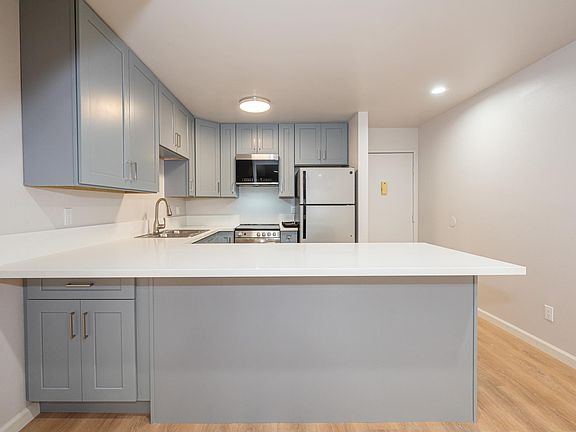 2nd image of 4120 3rd Ave APT 208