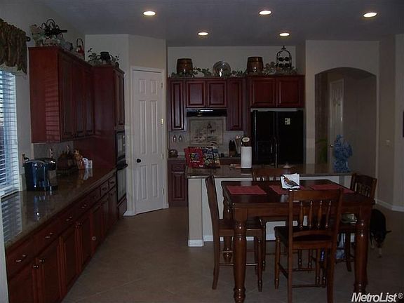 3rd image of 4125 Beasley Dr