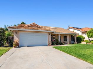 338 Old Stage Ct, Fallbrook, CA 92028