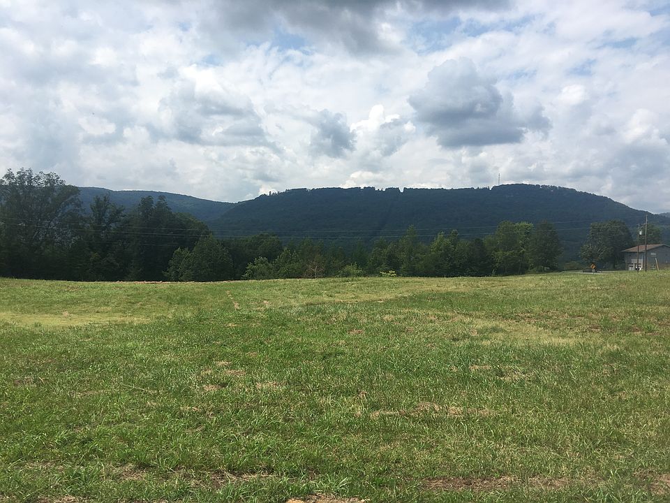 2nd image of Summitt Ridge Rd