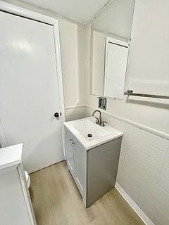 4th image of 1019 S Roena St
