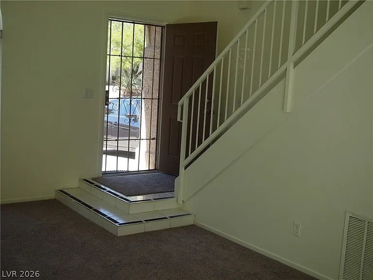 7724 Bauble Ave — Photo 5