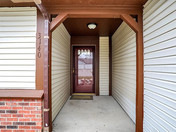 2nd image of 3140 Shellbark Dr