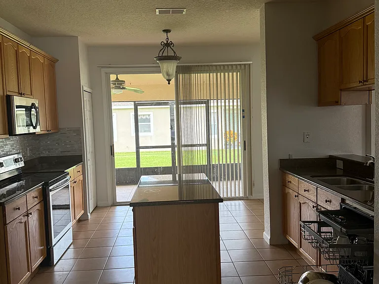 2914 River Birch Dr — Photo 43