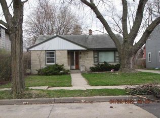 5150 N 61st St, Milwaukee, WI 53218