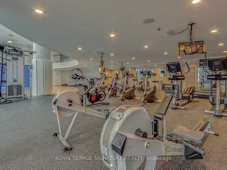 323 Richmond St E #412 — Photo 39