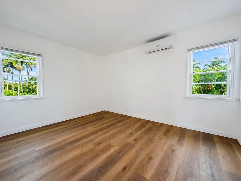 9132 Crenshaw Blvd #9132.5 — Photo 16