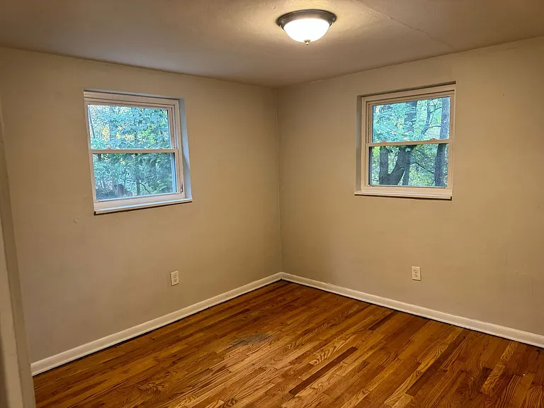 3447-3453 Evergreen Rd — Photo 16