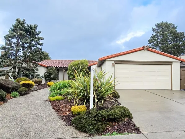 7053 Valley Greens Cir, Carmel, CA 93923