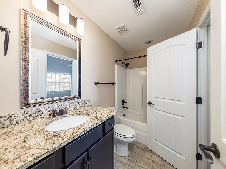 120 Overcrest Ct — Photo 42