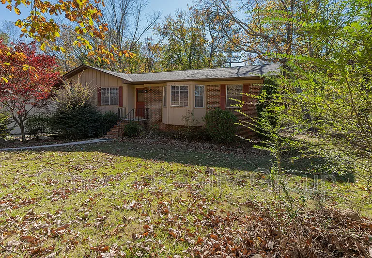 1313 Oak Ter — Photo 1