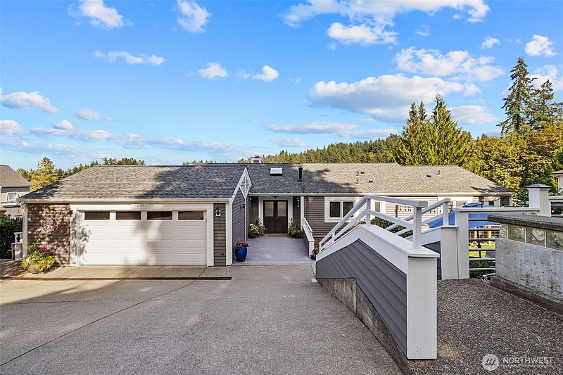 3rd image of 16231 Valhalla Drive