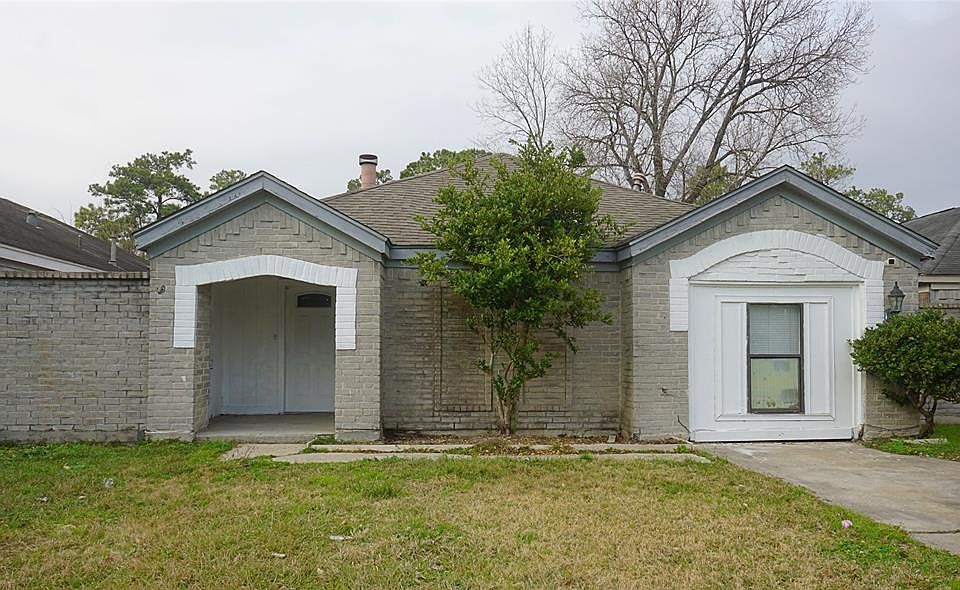 1st image of 11839 Greencanyon Dr