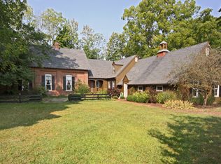 9502 Hunt Club Rd, Zionsville, IN 46077