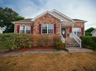 1736 Ridge Runner Ct, Clarksville, TN 37042