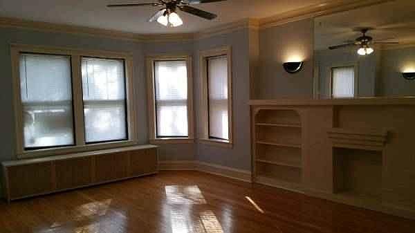 1st image of 5452 N Sawyer Ave