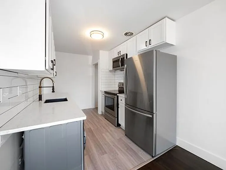314 Oakland Ave — Photo 2