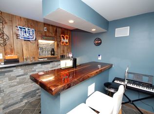 315 Klimas Rd, Branchville, NJ 07826