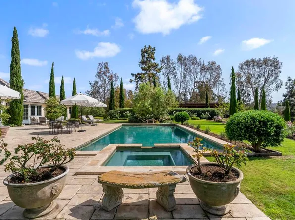 16560 El Camino Real, Rancho Santa Fe, CA 92067