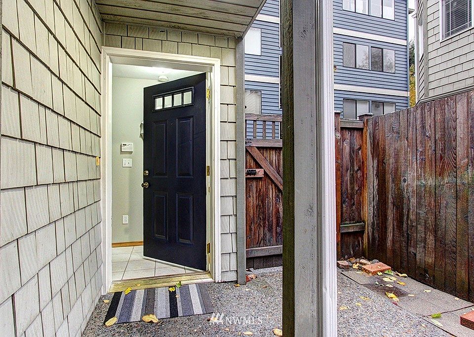 1st image of 727 C N 95th Street