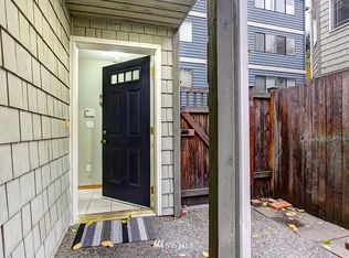 727 NE North St #95, Seattle, WA 98133