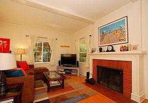 5th image of 1110 Highland Ave
