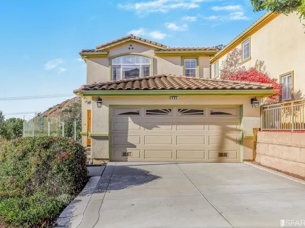 806 La Montagne Pl, South San Francisco, CA 94080
