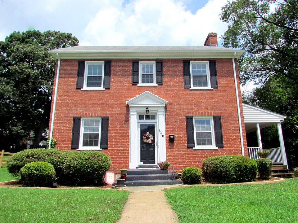 For Sale: 1318 St Cloud Ave, Lynchburg City, Virginia 24502