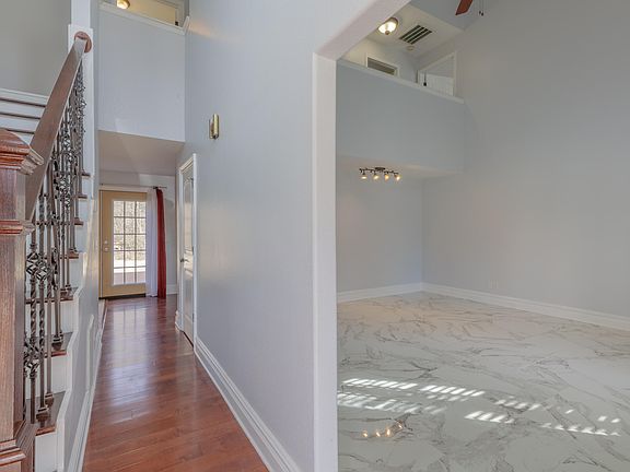 5th image of 959 Lower Mill Rd