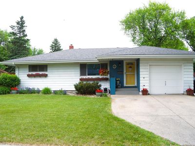 1005 Drive, Fargo, ND, 58103