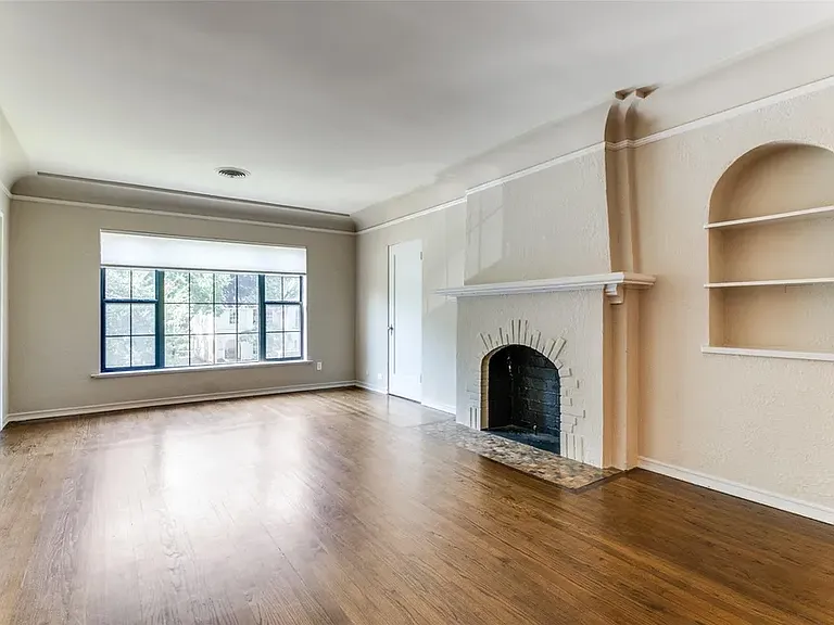 4306 Normandy Ave — Photo 5