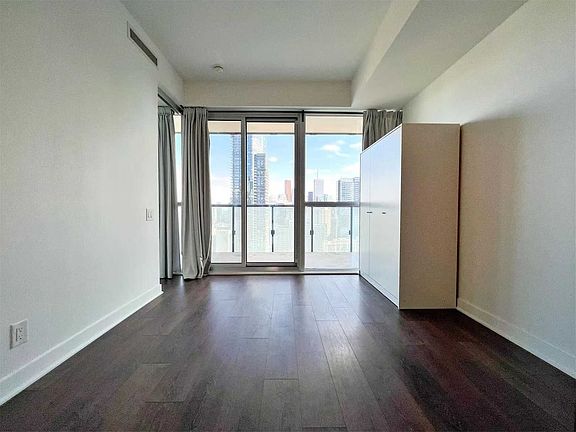 2nd image of 15 Grenville St #2801