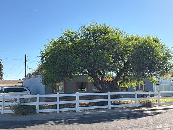3rd image of 1335 E 8th St