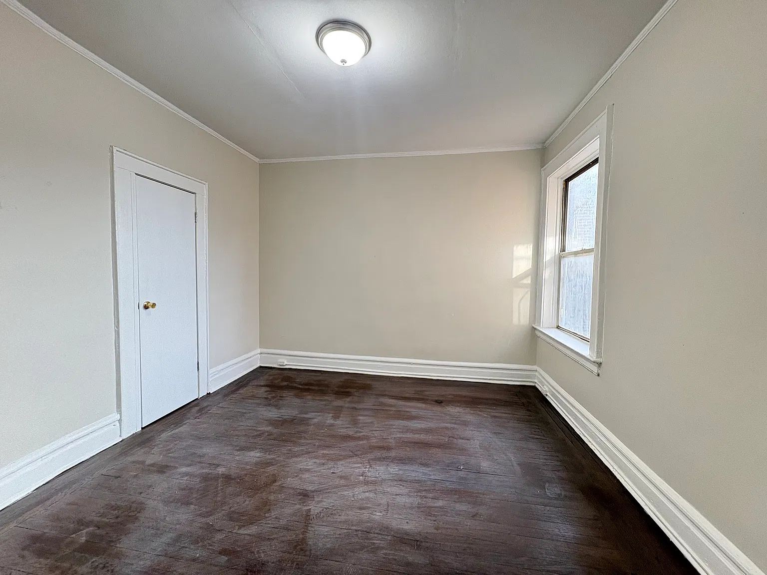 2 bed, 800 sqft, $1,850 — Photo 2