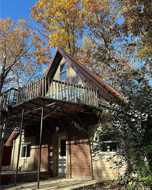 1st image of 5732 S Maplewood Drive