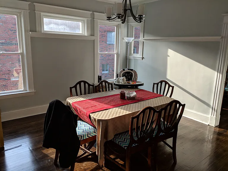 32 Pawling Ave — Photo 6