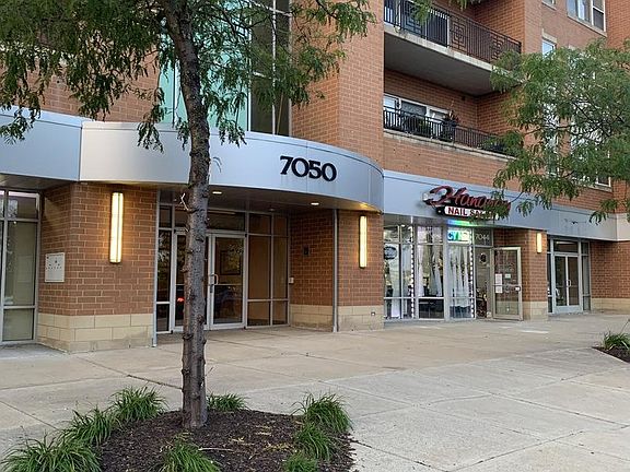 2nd image of 7050 183rd St Unit 304