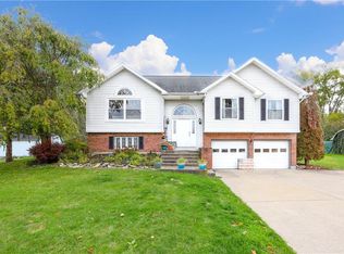 1496 Parkridge Dr, Springfield, OH 45506