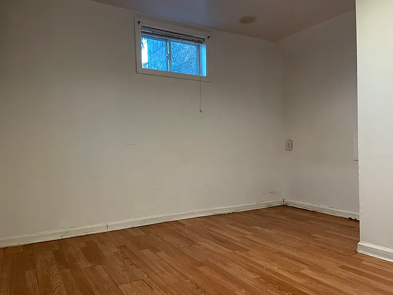 9328 Lynmont Dr — Photo 13