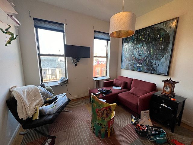 1st image of 104 Macdougal St APT 21