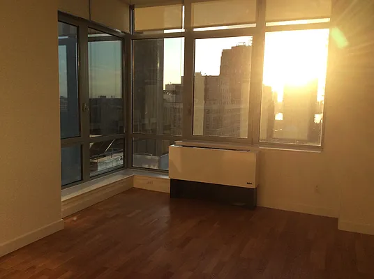 Rented by Waterton Residential New York | media 4