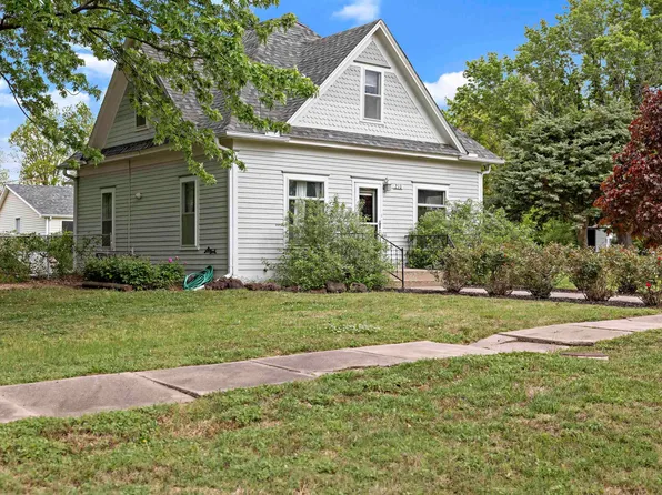 210 Eagle St, Little River, KS 67457